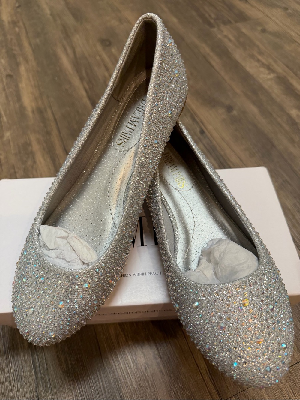 NIB DREAM PAIRS Ballerina Rhinestone Sparkly Flats Shoes Crystal Slip On 7.5